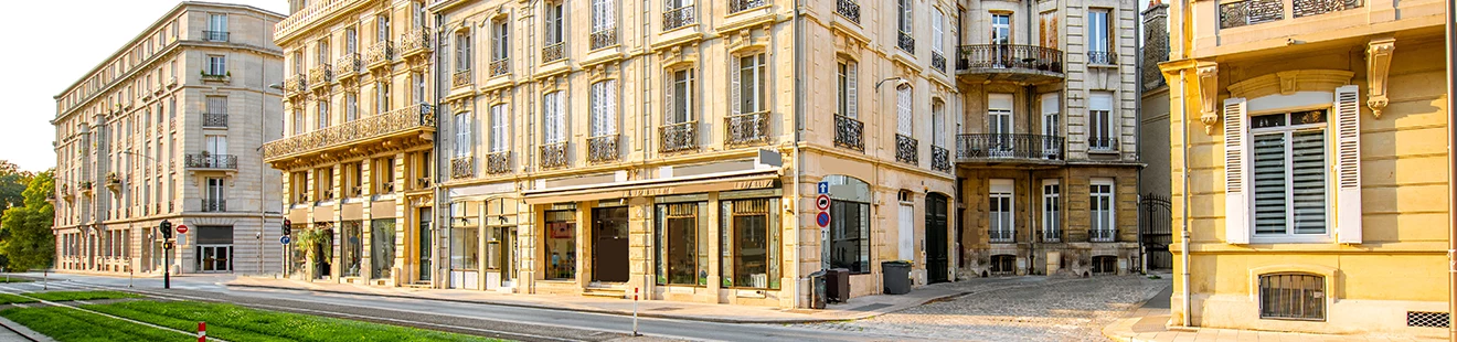 Investir dans un immeuble de rapport : pourquoi et comment ?